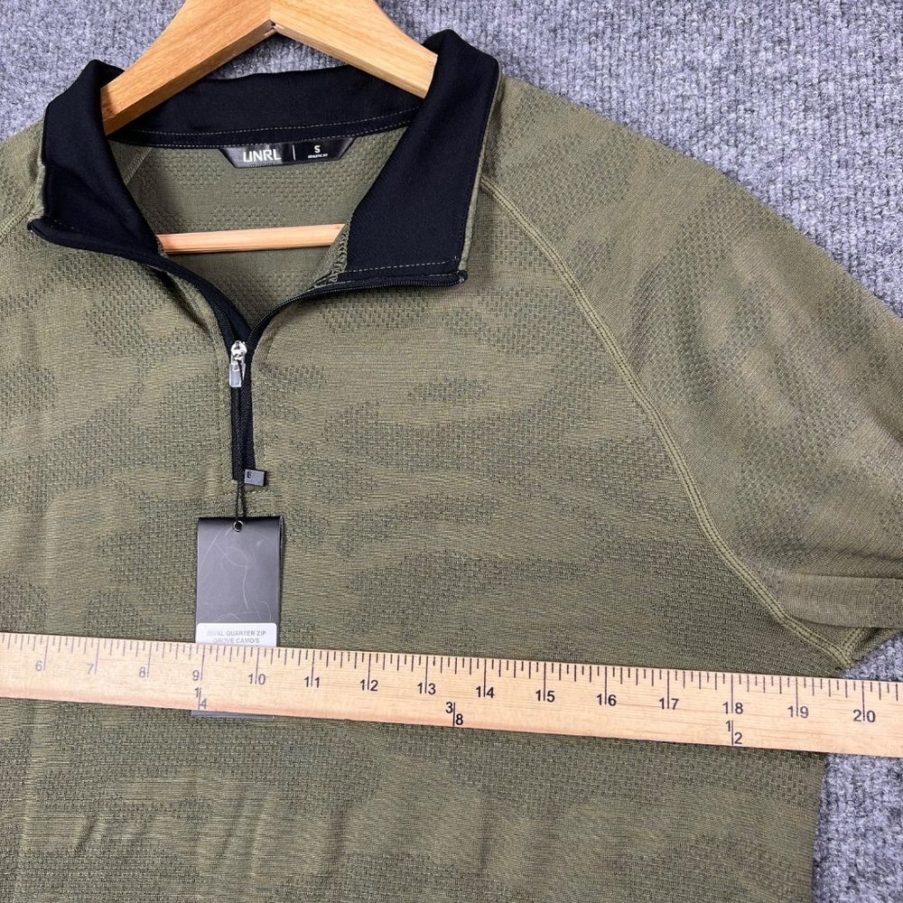 NEW $78 UNRL Green Camo 1/2 Zip Sweater Rival Quarter Zip Men's Size Small‎ - Picture 5 of 8